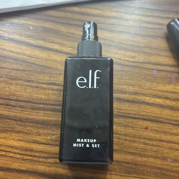 Brand new elf makeup mist and set! - Picture 2 of 3